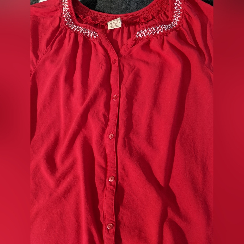 Red button down blouse - Picture 4 of 4